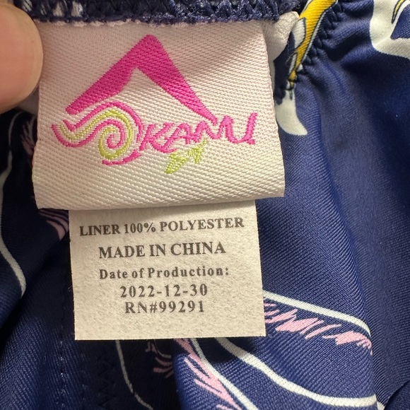 Kanu Surf Girls Ruffle One Piece Swimsuit REESE Size 12 colorful Navy NWT - Picture 6 of 7